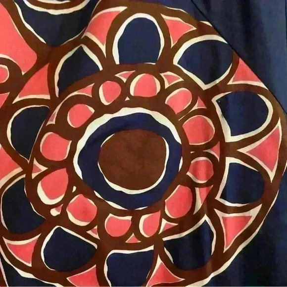 Trina Turk Sleeveless Shift Midi Dress Size 8 Navy Pink Abstract Career Shower - Picture 9 of 13